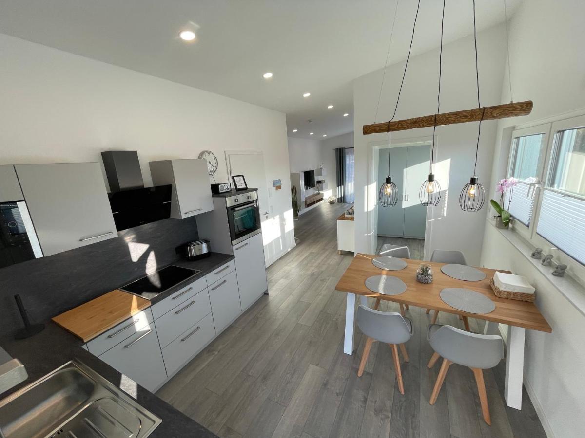 Luv-moderne Neubauwohnung In Strandnaehe-wallbox